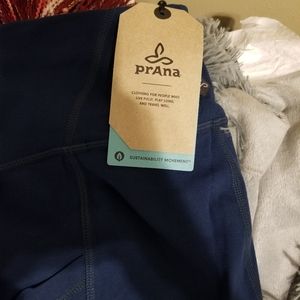 Prana leggins